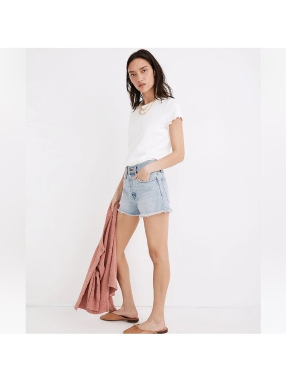 Madewell Relaxed Denim Jean Shorts in Cedarcroft Wash Waist 25